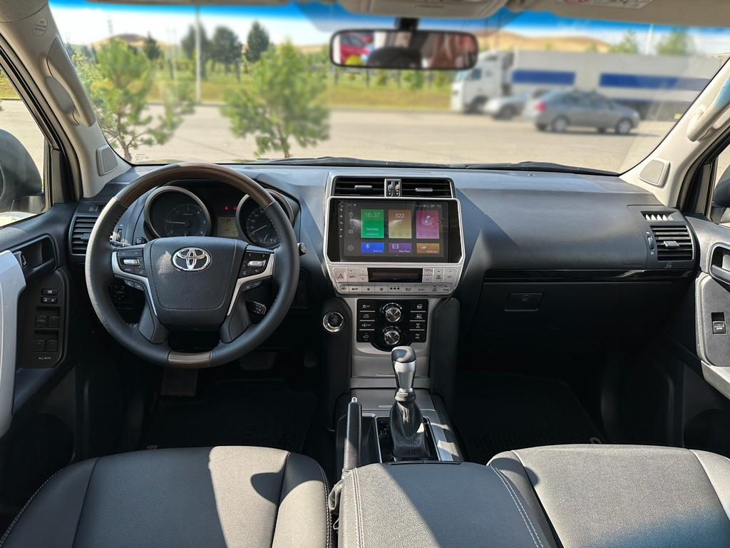 Landcruiser Prado Toyota